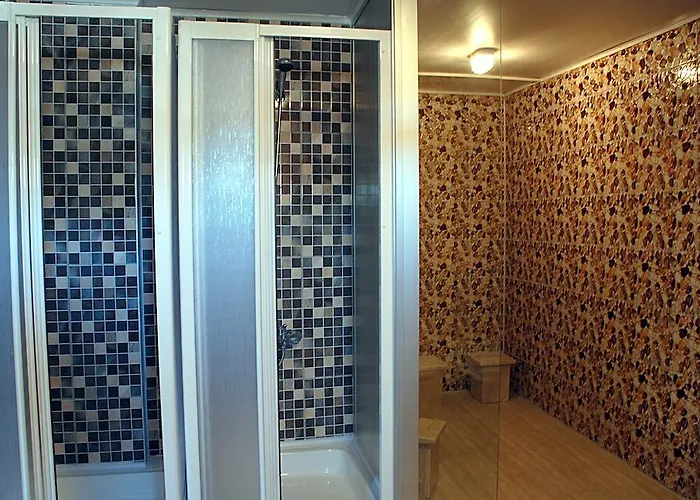 Hotell Royal Carine 4*