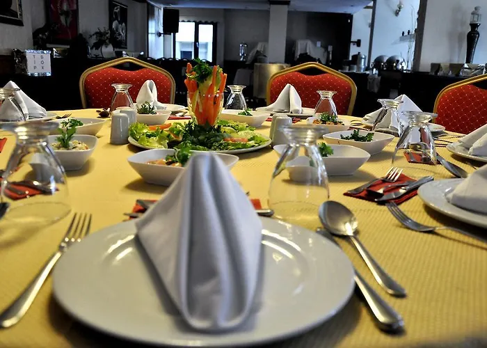 Hotel Royal Carine 4*