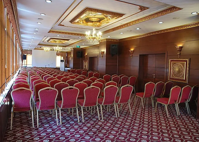 Royal Carine Hotel 4*