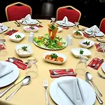 Royal Carine Hotel