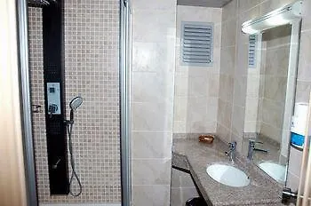 Hotel Royal Carine