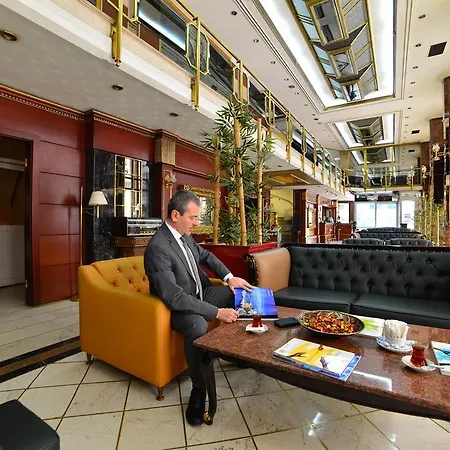 Royal Carine 4*